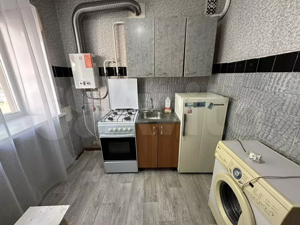 1-к. квартира, 34 м, 1/5 эт. - Фото 1