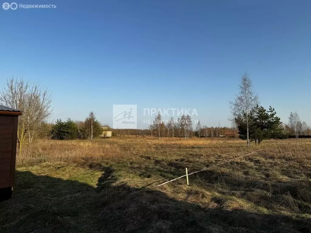Участок в посёлок городского типа Обухово, территория Ленинская (7.5 ... - Фото 0