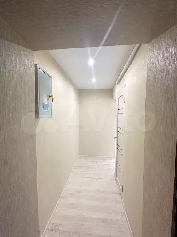 1-к. квартира, 322 м, 1/5 эт. - Фото 0