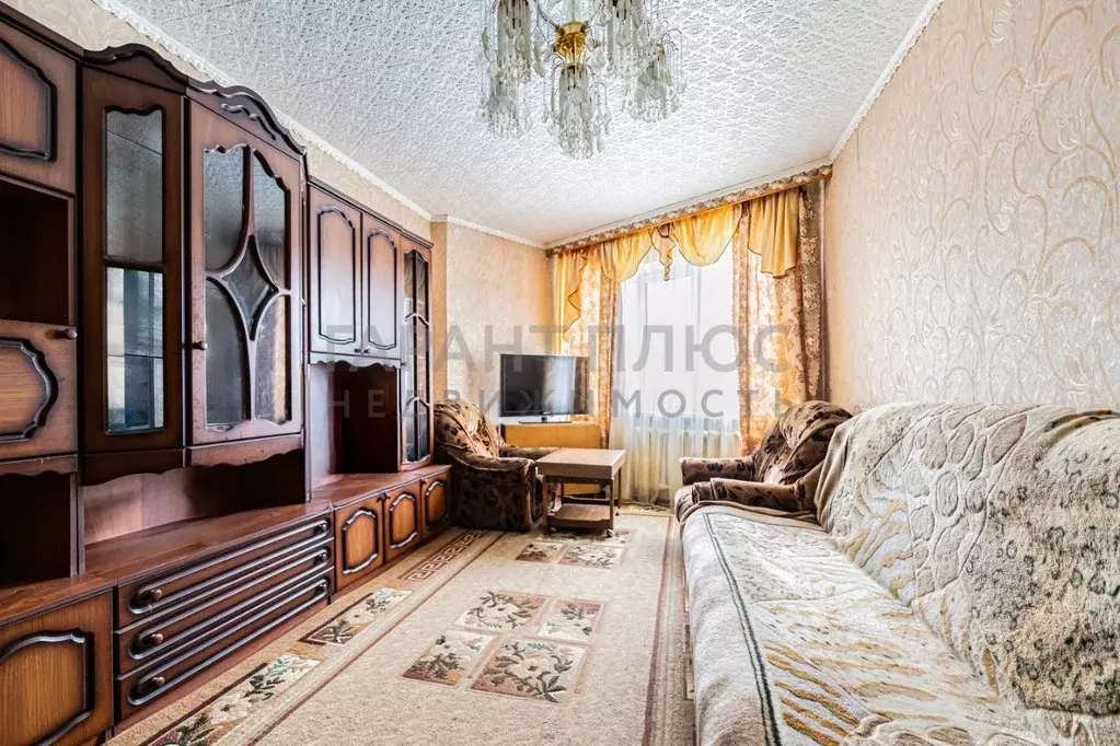 3-к кв. Липецкая область, Липецк ул. П.А. Папина, 17Б (62.3 м) - Фото 0