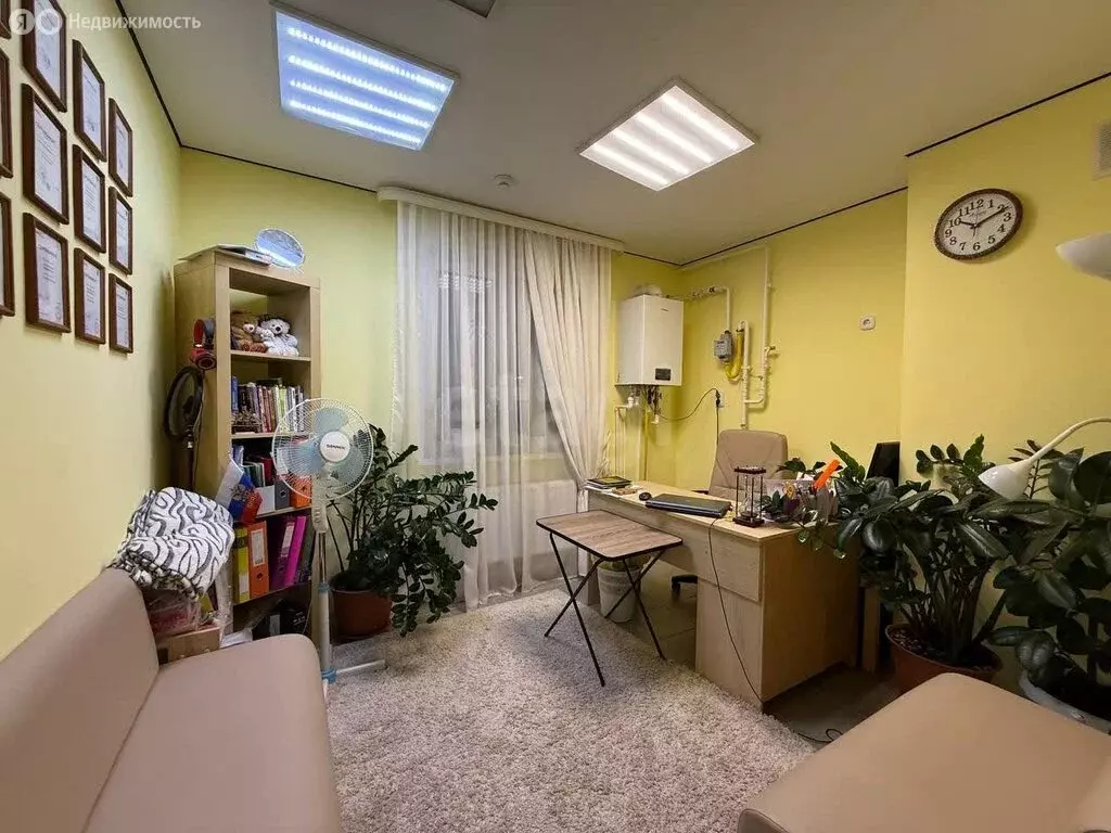 Торговая площадь (81 м) - Фото 2