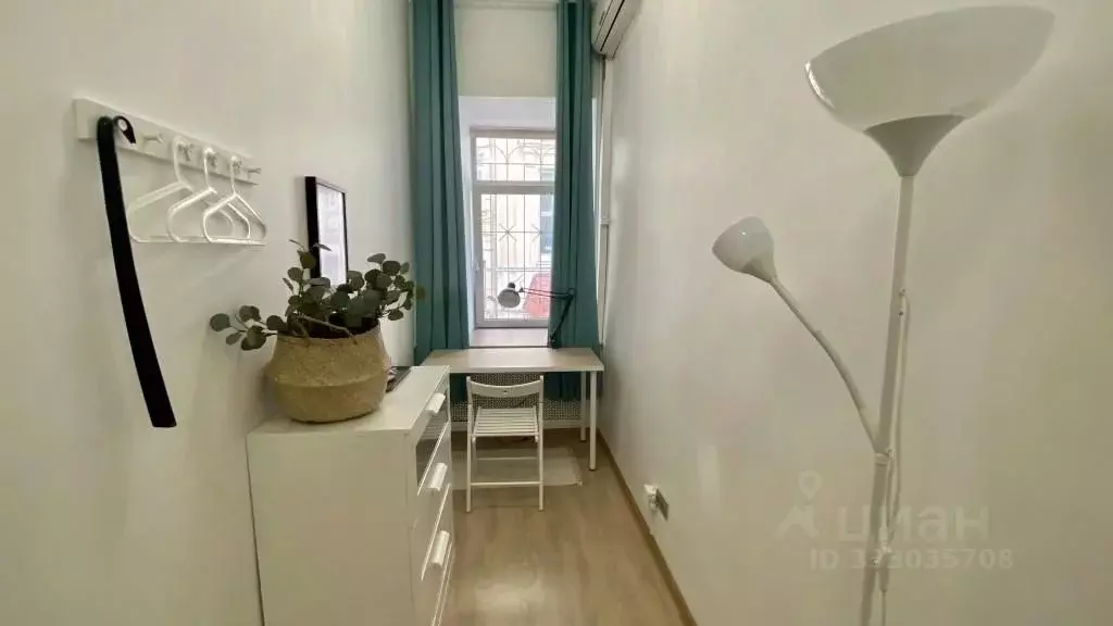 Комната Москва ул. Маросейка, 13С3 (10.0 м) - Фото 2