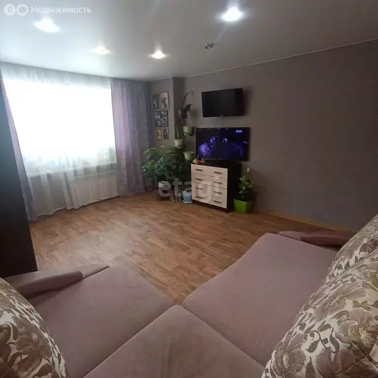 1-комнатная квартира: Комсомольск-на-Амуре, улица Орджоникидзе, 21 ... - Фото 1