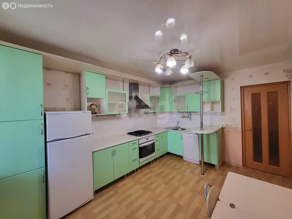 3-комнатная квартира: Ярославль, улица Короленко, 30 (77.3 м) - Фото 1