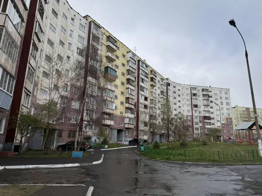 2-к. квартира, 52 м, 4/9 эт. - Фото 0