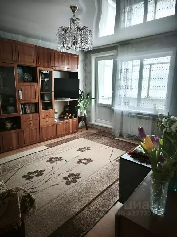 3-к кв. Бурятия, Улан-Удэ просп. Строителей, 4 (62.0 м) - Фото 1