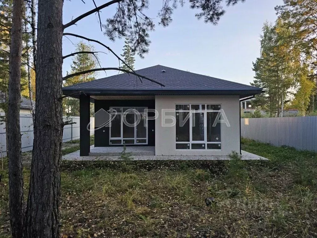 Дом в Тюменская область, Тюменский район, с. Перевалово ул. 8 Марта ... - Фото 1