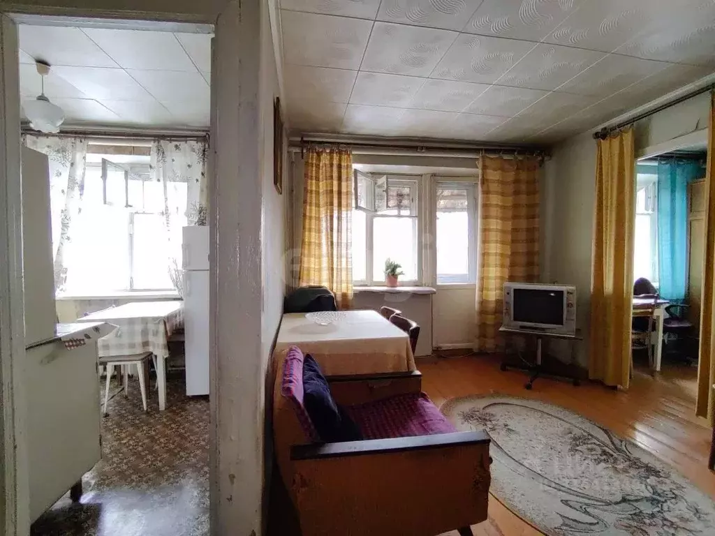 2-к кв. Саратовская область, Саратов ш. Ново-Астраханское, 45 (42.2 м) - Фото 1