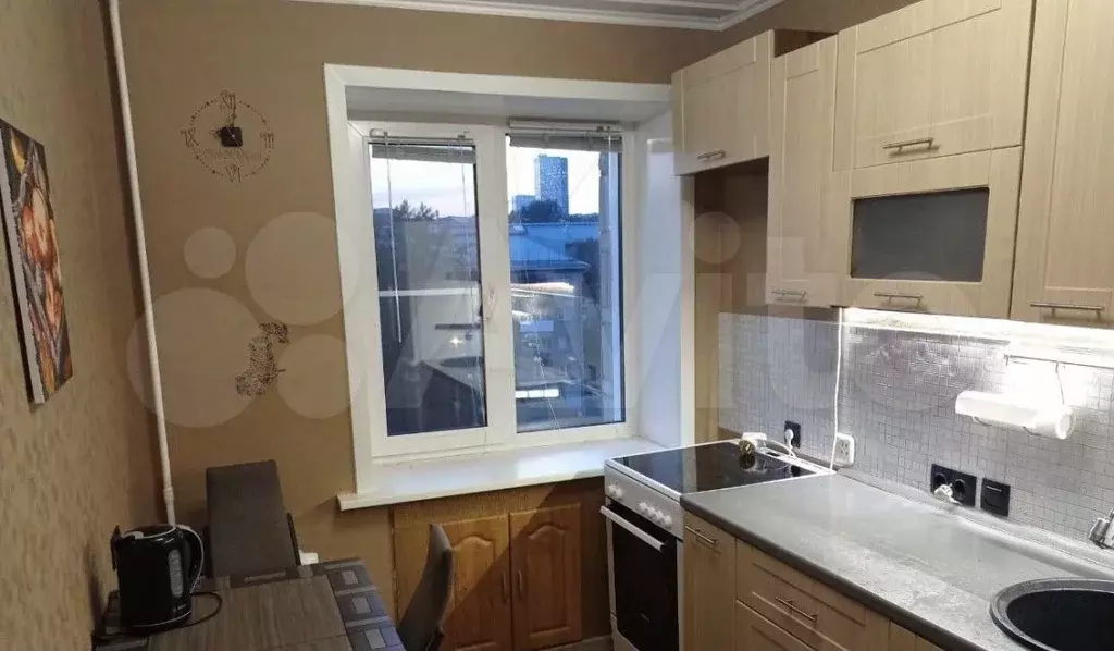 1-к. квартира, 33 м, 7/9 эт. - Фото 0