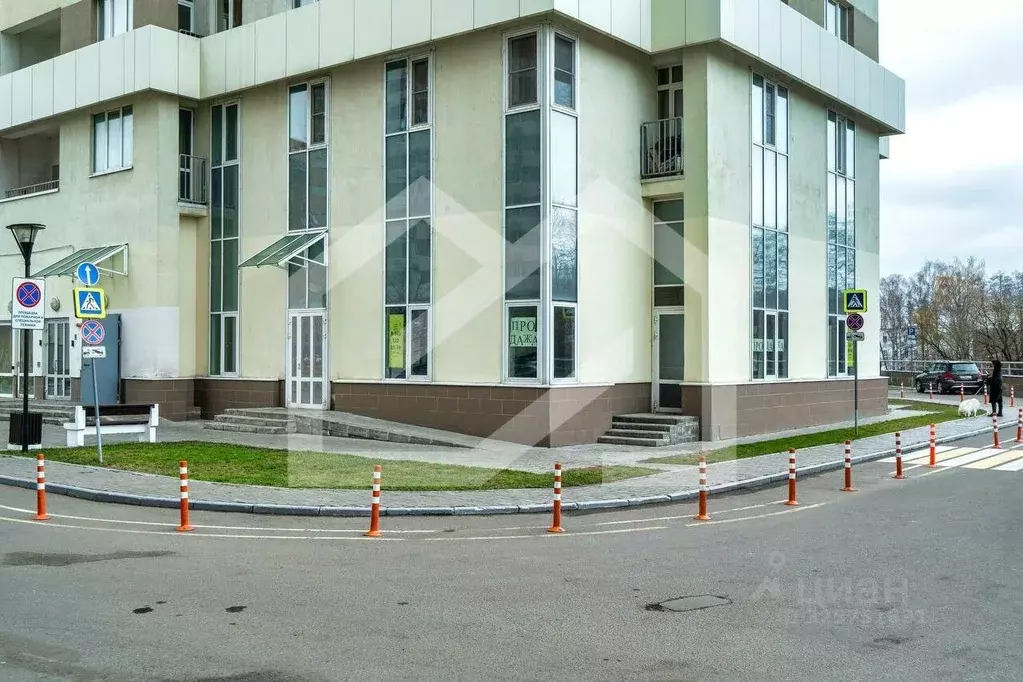 Торговая площадь в Москва Погонный проезд, 3ак2 (273 м) - Фото 1