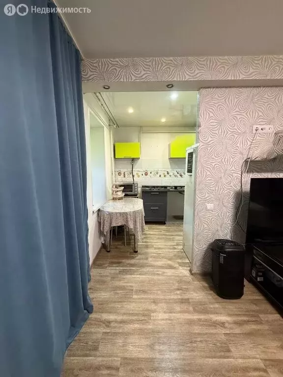 1-комнатная квартира: Соликамск, улица В.И. Кузнецова, 5 (30 м) - Фото 2