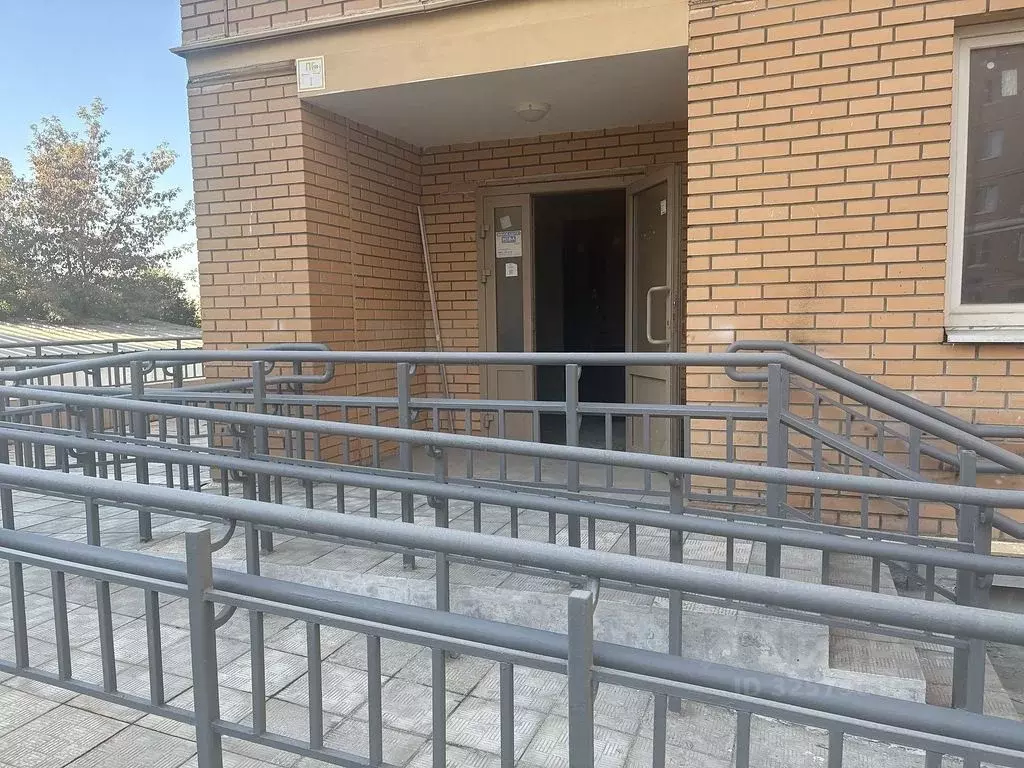 Помещение свободного назначения в Москва 6-я Радиальная ул., 3к1 (98 ... - Фото 1