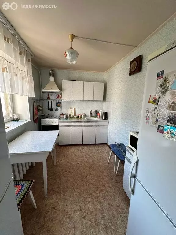 3-комнатная квартира: Ялуторовск, улица Пушкина, 2 (62 м) - Фото 1