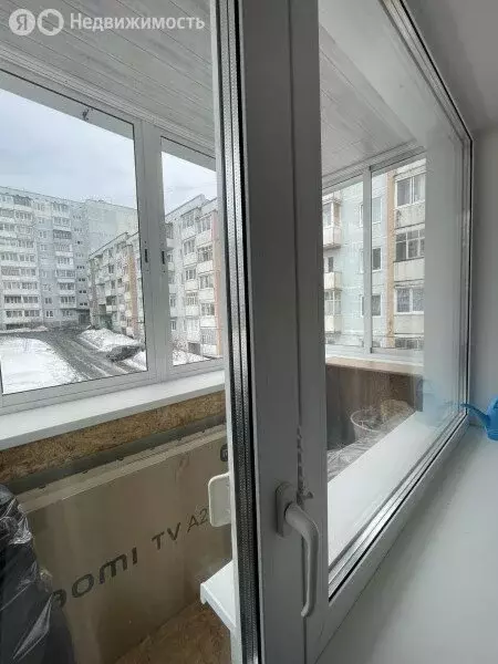 3-комнатная квартира: Усть-Илимск, проспект Дружбы Народов, 36 (60 м) - Фото 1