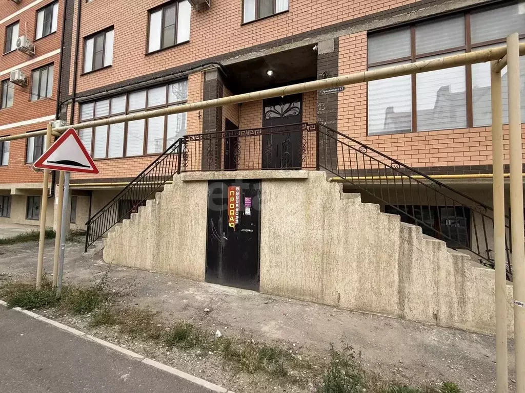 Помещение свободного назначения в Дагестан, Махачкала ул. ... - Фото 1