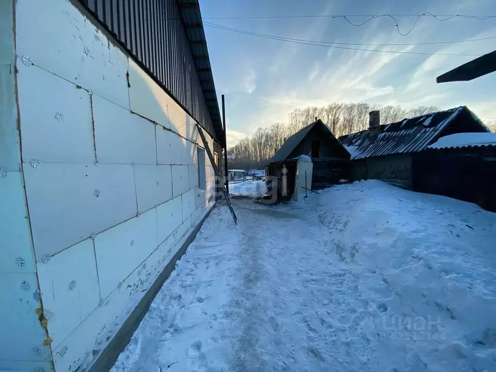 Дом в Кемеровская область, Ленинск-Кузнецкий район, пос. Демьяновка ... - Фото 1