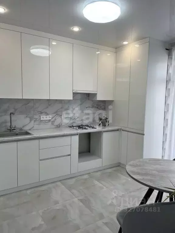 2-к кв. Ростовская область, Батайск Комсомольская ул., 135к1 (60.0 м) - Фото 2