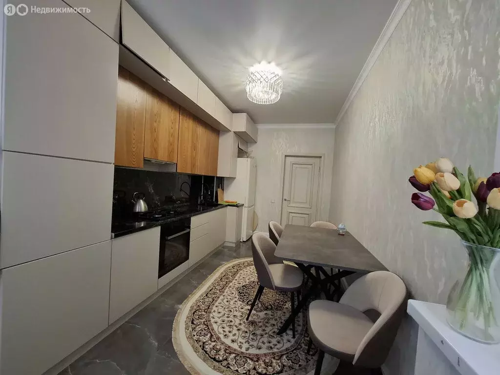 2-комнатная квартира: Дербент, улица Сальмана, 85Д (72 м) - Фото 0