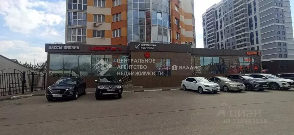 Помещение свободного назначения в Рязанская область, Рязань Славянский ... - Фото 0