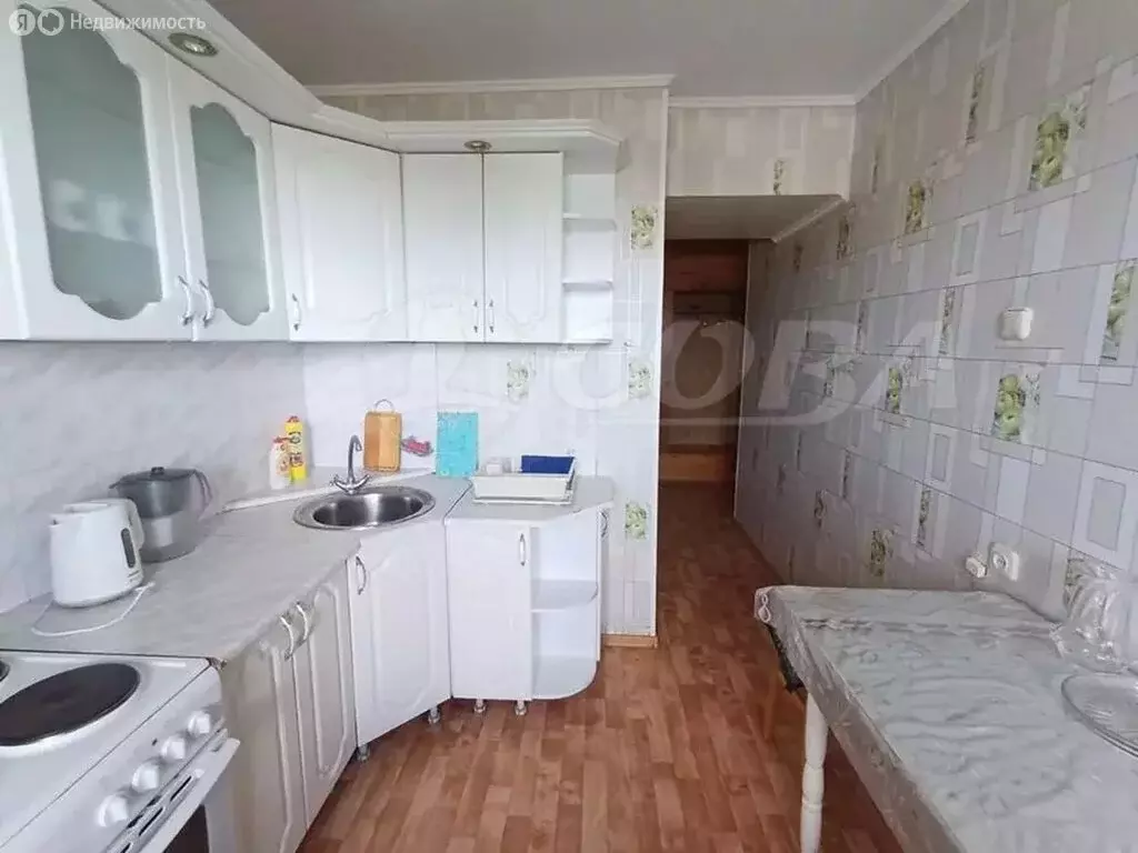 2-комнатная квартира: Тюмень, улица Клары Цеткин, 21 (46.7 м) - Фото 2