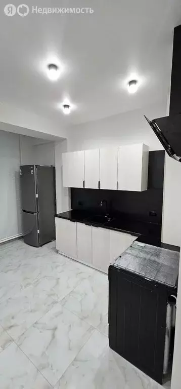 1-комнатная квартира: Нальчик, улица Шогенова, 7 (42 м) - Фото 1