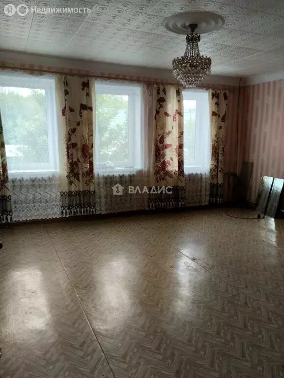 Дом в микрорайон Нововязники, Комзяковская улица, 5 (120 м) - Фото 1