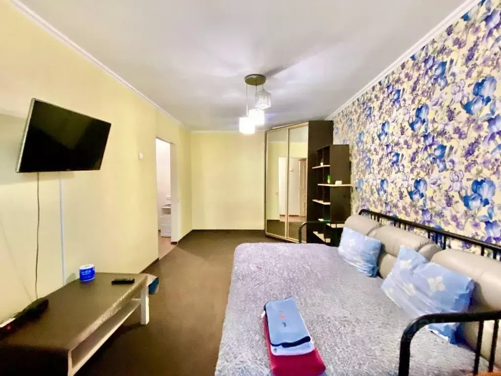 1-к кв. Сахалинская область, Южно-Сахалинск Амурская ул., 169 (37.0 м) - Фото 1