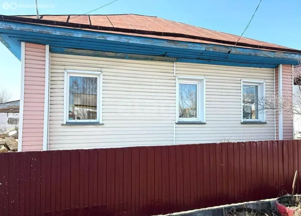 Дом в Новосибирская область, рабочий посёлок Колывань, улица Блюхера ... - Фото 1