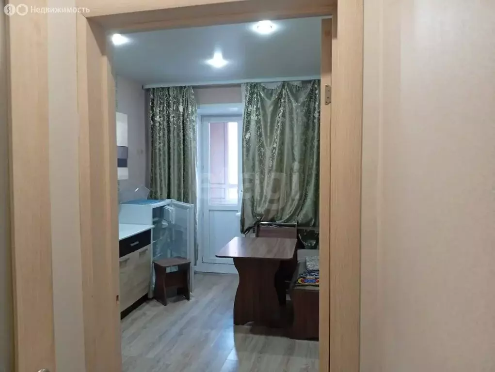 1-комнатная квартира: посёлок Текстильщиков, 3-й микрорайон, 14 (39.6 ... - Фото 1