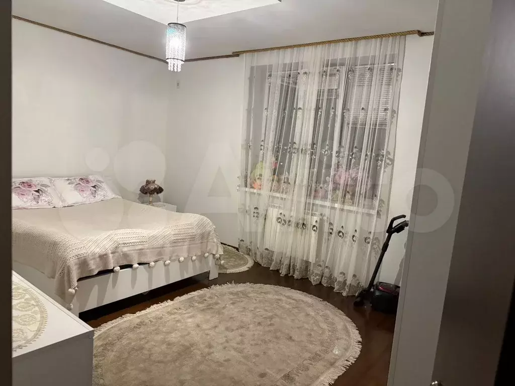 3-к. квартира, 125 м, 8/9 эт. - Фото 1