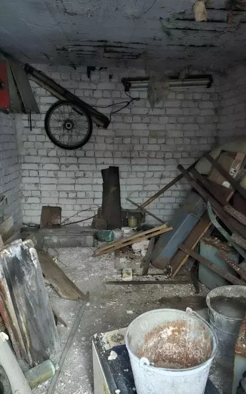 Гараж в Волгоградская область, Камышин ул. Циолковского, 17В (15 м) - Фото 2