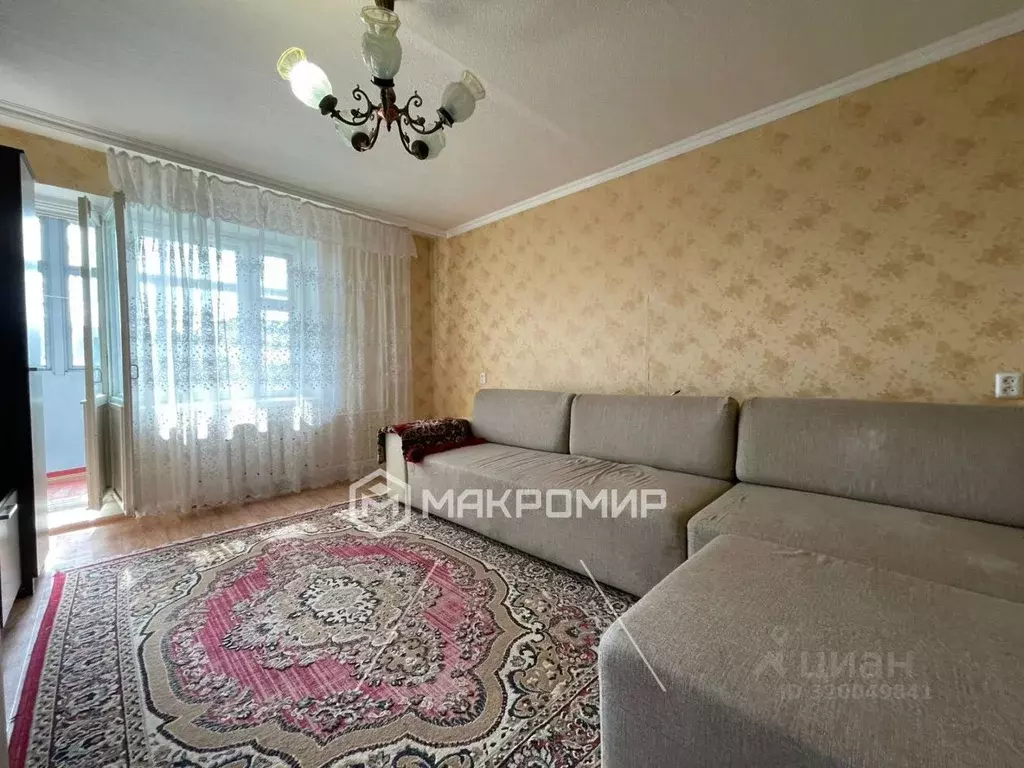 2-к кв. Орловская область, Орел Планерная ул., 61 (49.0 м) - Фото 0