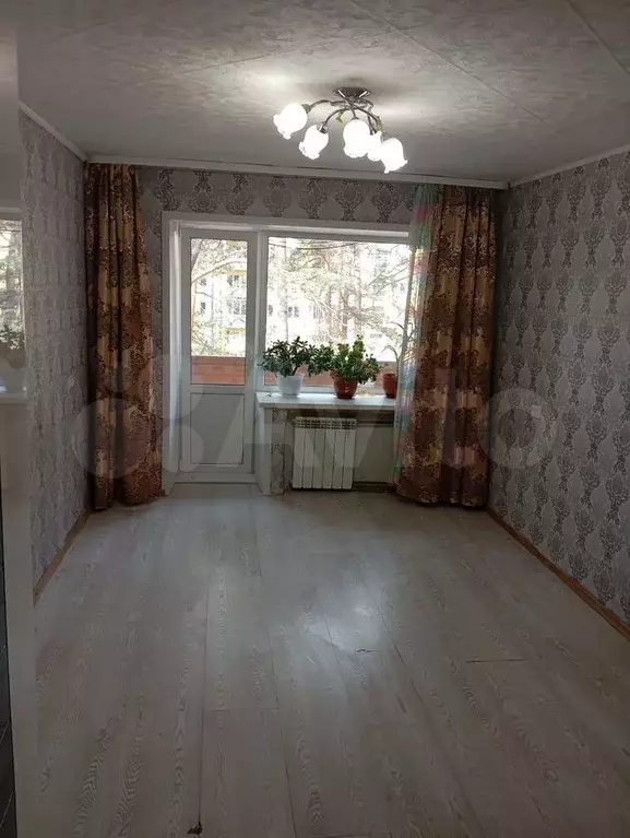 Комната 16,9 м в 5-к., 3/5 эт. - Фото 0