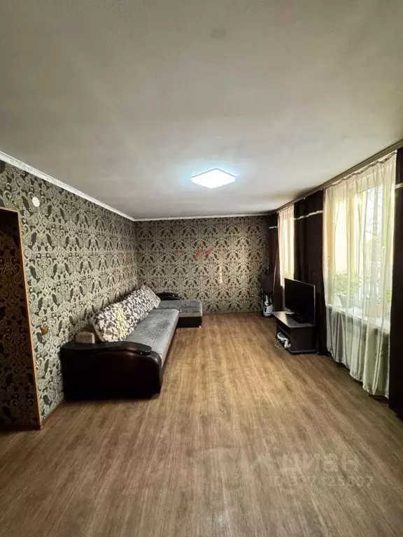 Дом в Тыва, Кызылский кожуун, Каа-Хем пгт ул. Пионерская (93 м) - Фото 1