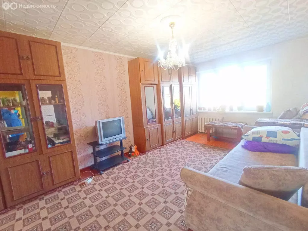 3-комнатная квартира: город Светлый, Заводская улица, 8 (60 м) - Фото 0