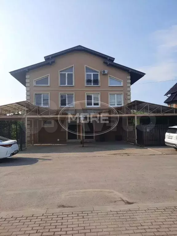 3-к. квартира, 95 м, 3/3 эт. - Фото 0