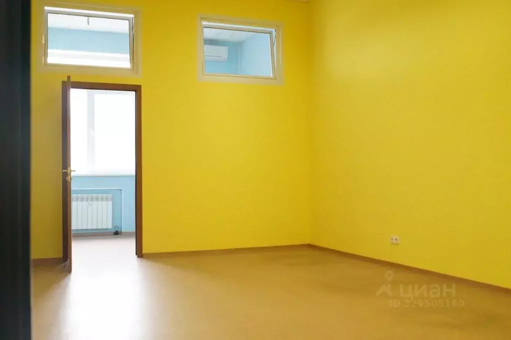 Офис в Кемеровская область, Кемерово Карболитовская ул., 1/1 (35 м) - Фото 1