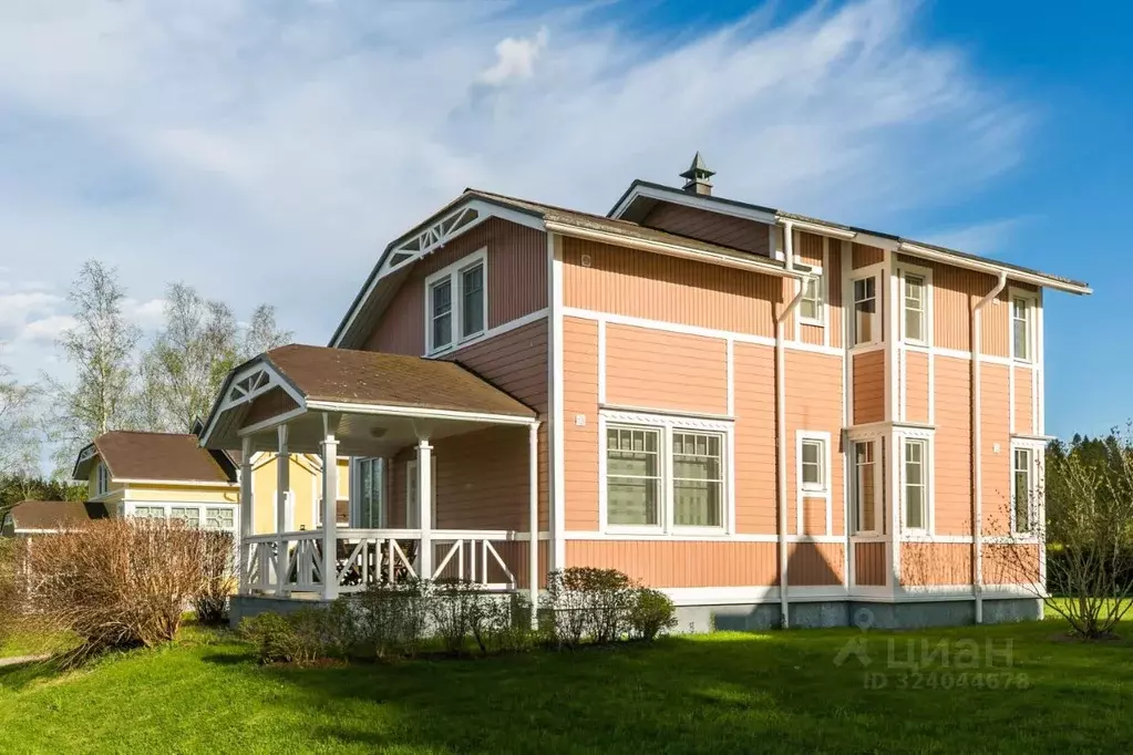 Дом в Карелия, Сортавальский муниципальный округ, пос. Ниэмелянхови ... - Фото 1