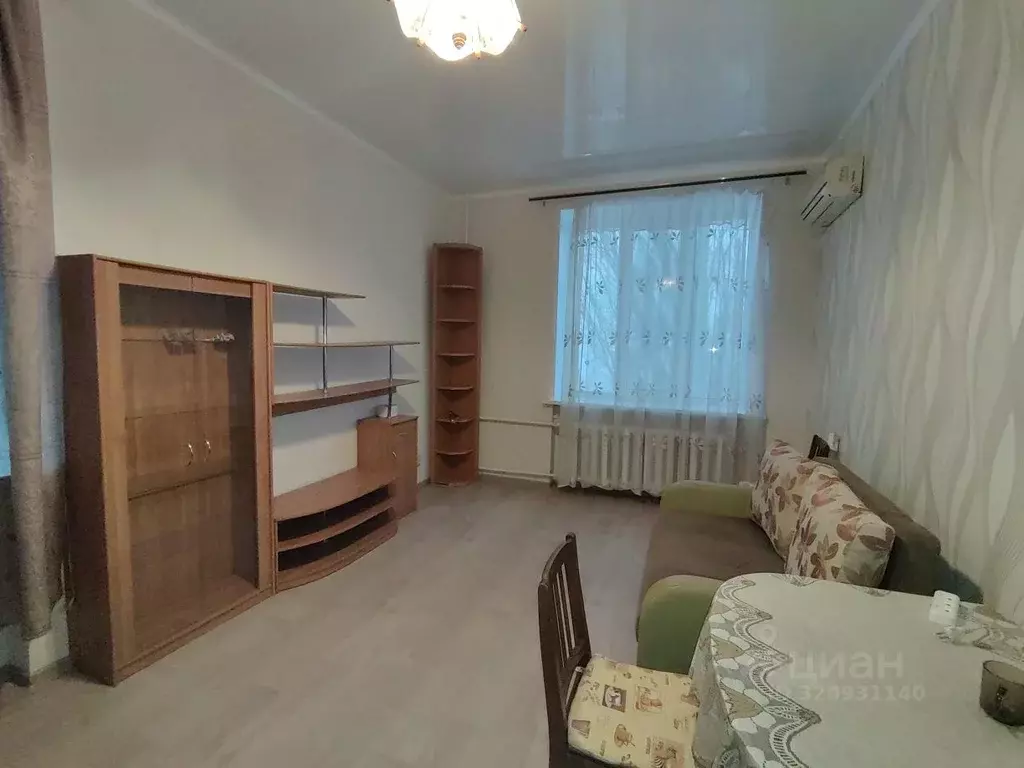 Комната Волгоградская область, Волгоград ул. Маршала Чуйкова, 23 (18.0 ... - Фото 1