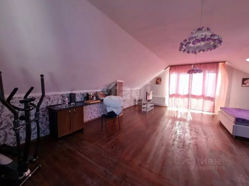 Дом в Крым, Сакский район, Молочненское с/пос, с. Витино ул. Гагарина, ... - Фото 1