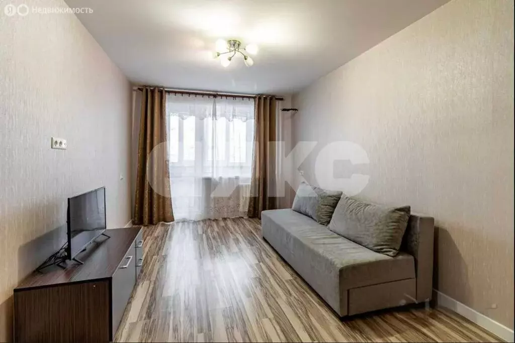 1-комнатная квартира: Симферополь, проспект Победы, 60 (35 м) - Фото 1