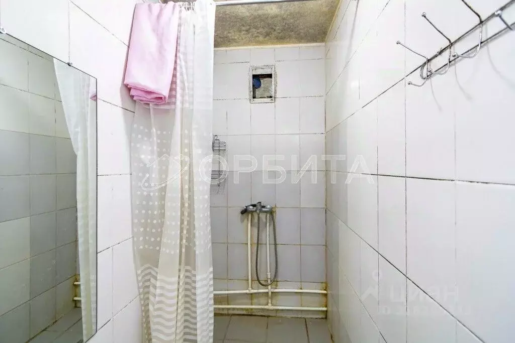 Комната Тюменская область, Тюмень Фабричная ул., 20а (17.0 м) - Фото 1