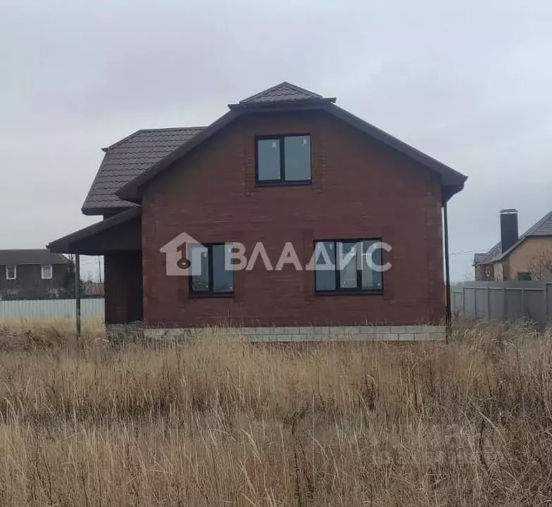 Дом в Белгородская область, Белгородский район, Тавровское с/пос, с. ... - Фото 0