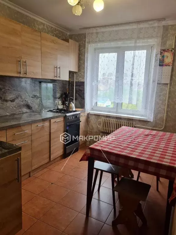 3-к. квартира, 64 м, 10/10 эт. - Фото 0