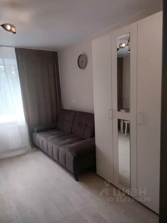Комната Омская область, Омск ул. Куйбышева, 138а (18.0 м) - Фото 0