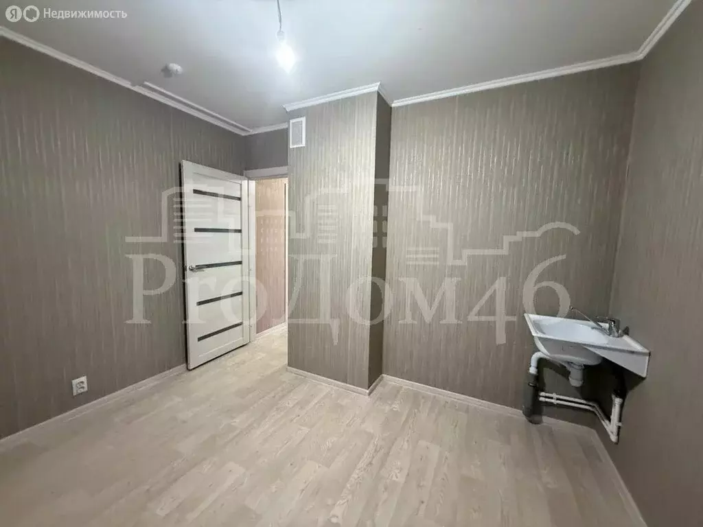 1-комнатная квартира: Курск, улица Вадима Кирпиченко, 2А (35.8 м) - Фото 1