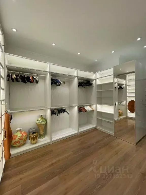 2-к кв. Москва Мосфильмовская ул., 88к4с1 (80.0 м) - Фото 1