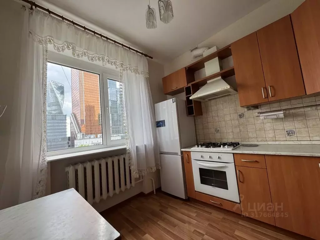 3-к кв. Москва ул. Антонова-Овсеенко, 5К2 (62.0 м) - Фото 0