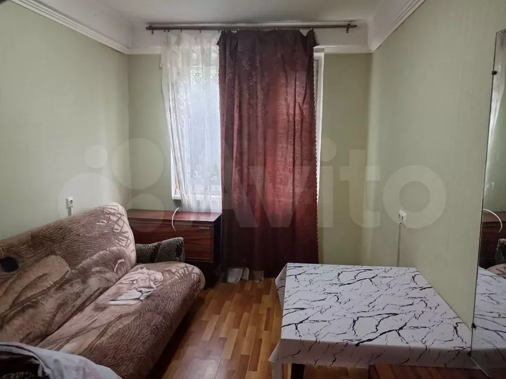 Комната 12 м в 1-к., 1/12 эт. - Фото 1