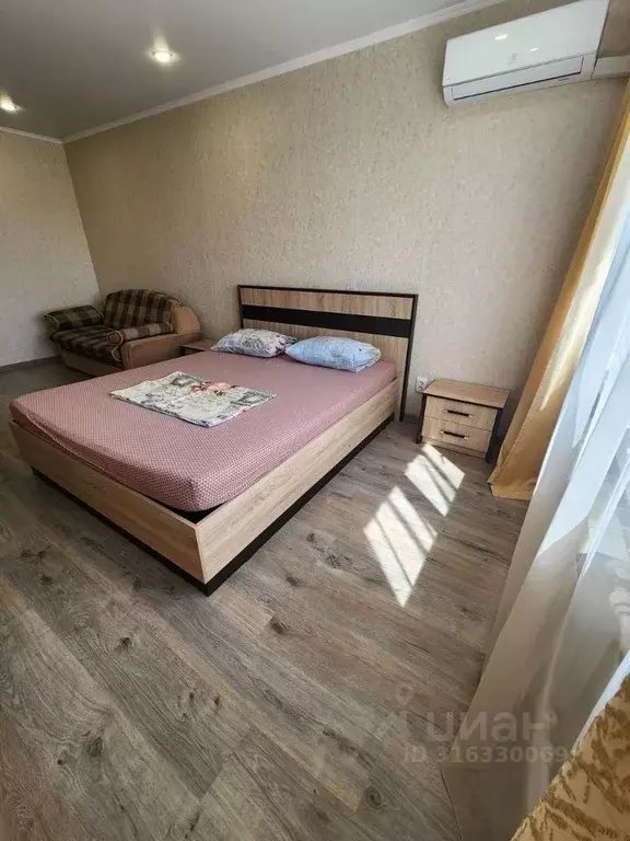 2-к кв. Орловская область, Орел Октябрьская ул., 122 (62.0 м) - Фото 0